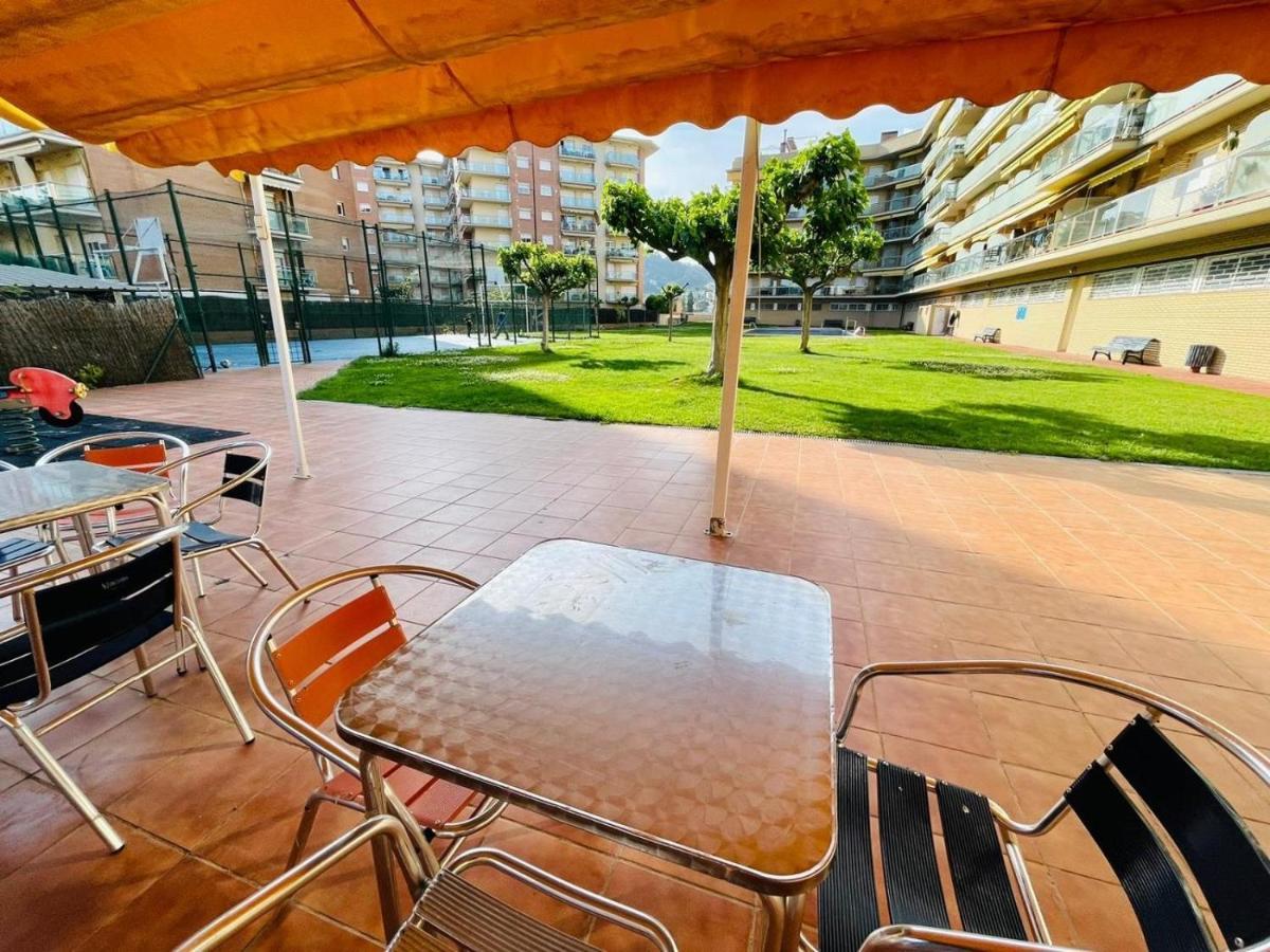 Reconnectar Malgrat De Mar Colom I Apartment ภายนอก รูปภาพ