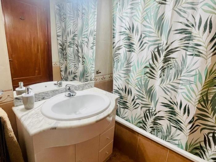 Reconnectar Malgrat De Mar Colom I Apartment ภายนอก รูปภาพ